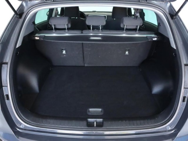 Kia Sportage  1.6 GDI 