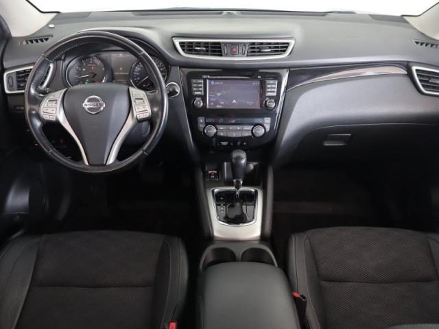 Nissan Qashqai  1.2 DIG-T 