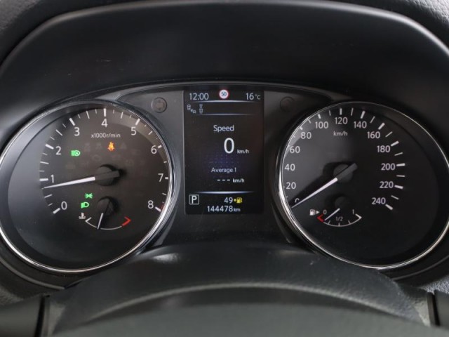 Nissan Qashqai  1.2 DIG-T 