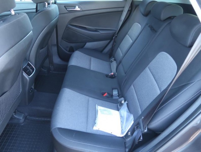 Hyundai Tucson  1.6 CRDi Family