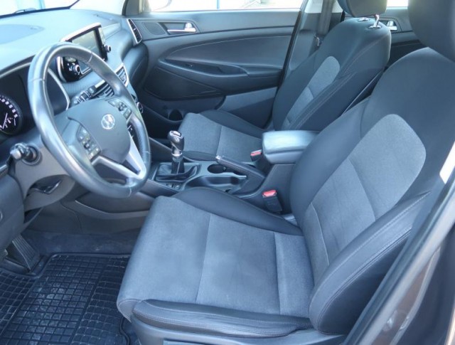 Hyundai Tucson  1.6 CRDi Family