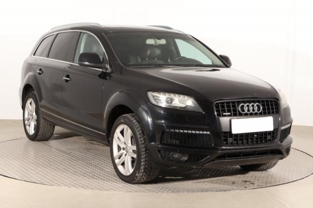 Audi Q7  3.0 TDI S-Line