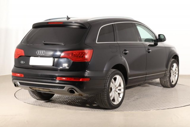 Audi Q7  3.0 TDI S-Line