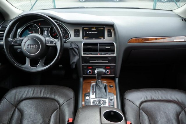 Audi Q7  3.0 TDI S-Line