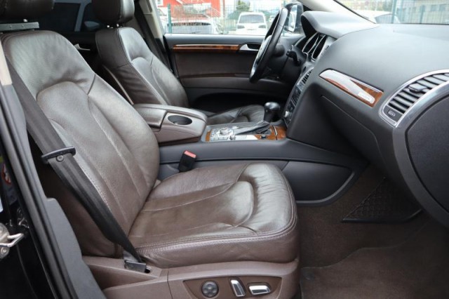 Audi Q7  3.0 TDI S-Line