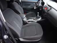 Kia Sportage  1.7 CRDi 