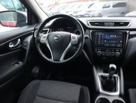 Nissan Qashqai  1.2 DIG-T 