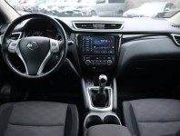 Nissan Qashqai  1.2 DIG-T 