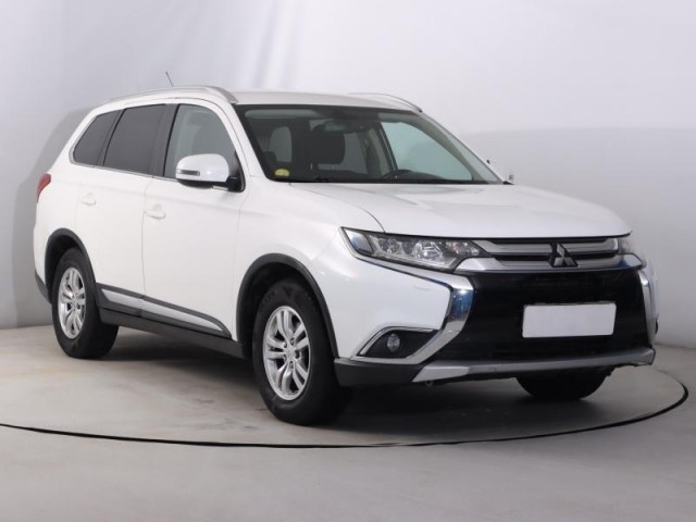 Mitsubishi Outlander  2.2 DI-D 