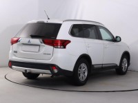 Mitsubishi Outlander  2.2 DI-D 