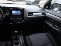Mitsubishi Outlander  2.2 DI-D 