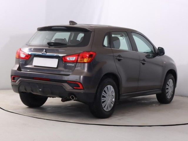 Mitsubishi ASX  1.6 MIVEC 
