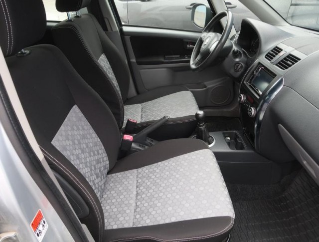 Suzuki SX4  1.6 VVT GS