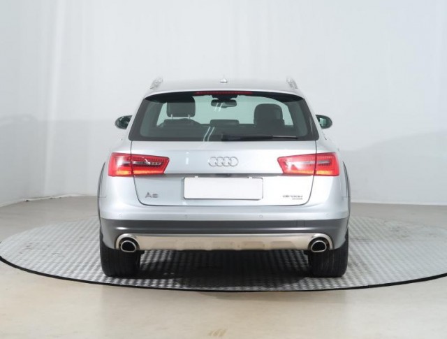 Audi A6 Allroad  3.0 TDI 