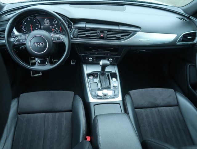 Audi A6 Allroad  3.0 TDI 