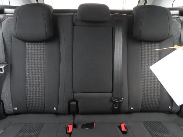 Peugeot 3008  1.2 PureTech 