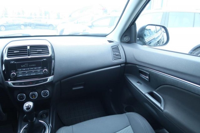 Mitsubishi ASX  1.6 MIVEC Invite