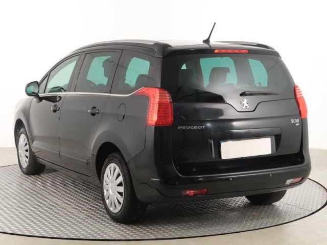 Peugeot 5008  1.6 HDi 