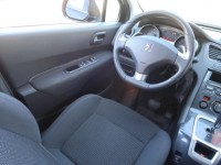 Peugeot 5008  1.6 HDi 
