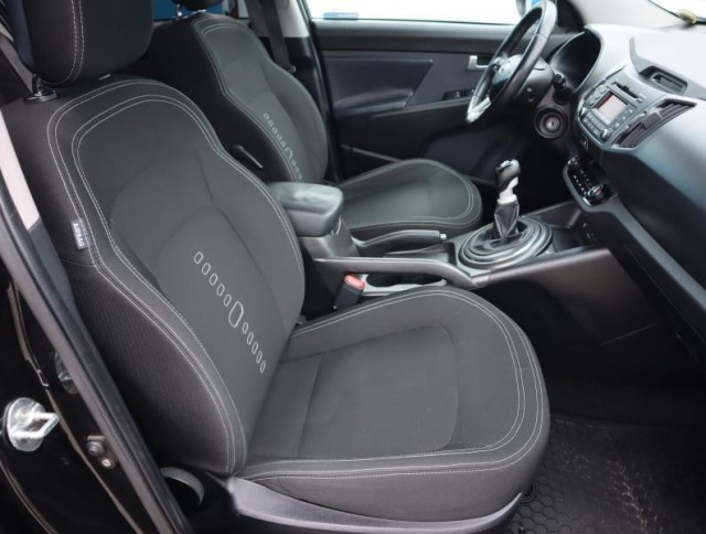 Kia Sportage  2.0 CRDi Active