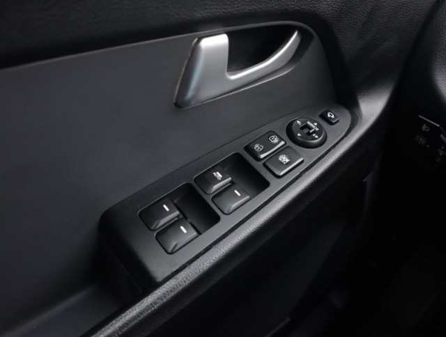 Kia Sportage  2.0 CRDi Active