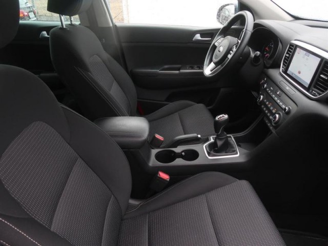 Kia Sportage  1.6 CRDi 