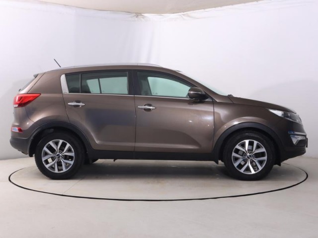Kia Sportage  1.7 CRDi 