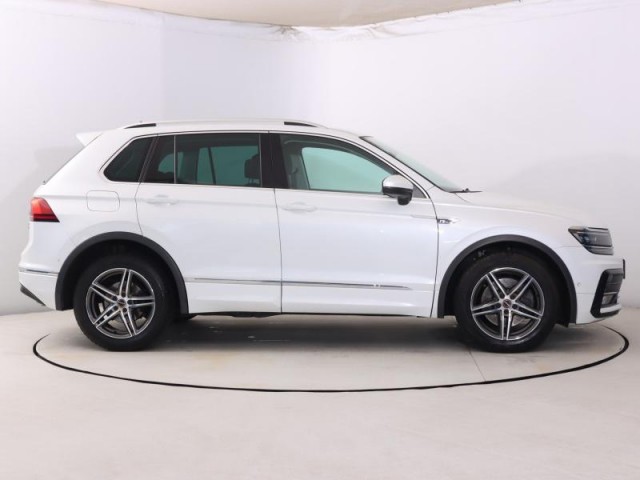Volkswagen Tiguan  2.0 TDI R-Line