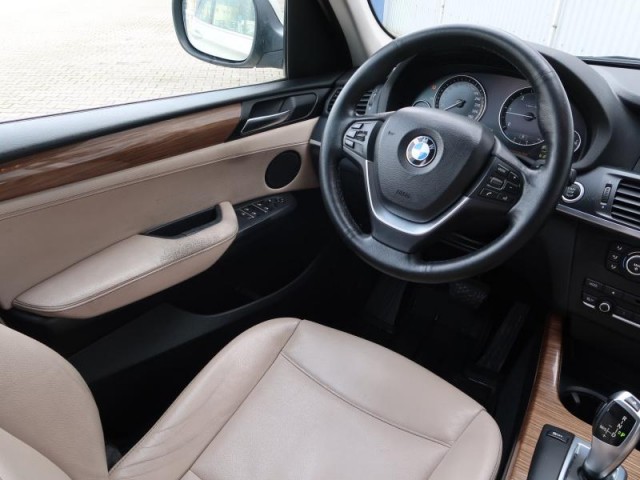 BMW X3  xDrive20d Business