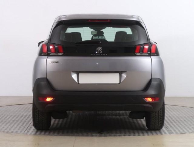 Peugeot 5008  PureTech 130 