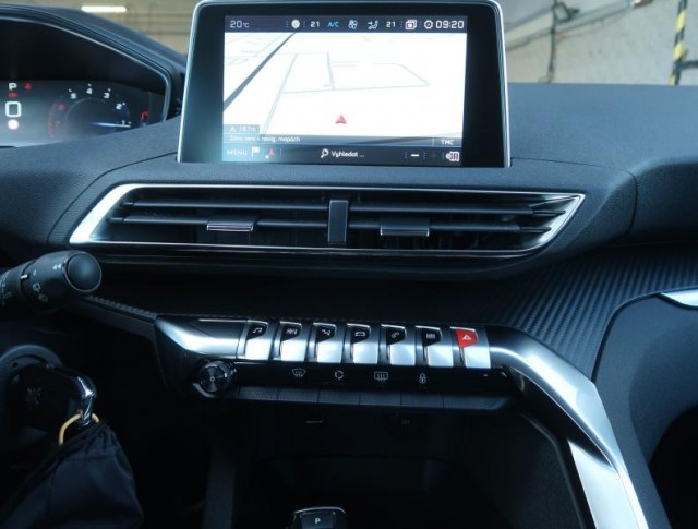 Peugeot 5008  PureTech 130 