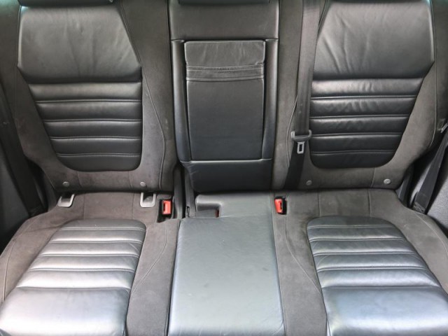 Volkswagen Touareg  3.0 TDI R-Line