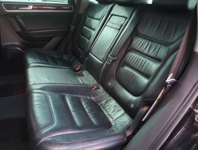 Volkswagen Touareg  3.0 TDI 