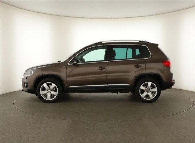 Volkswagen Tiguan  2.0 TDI 