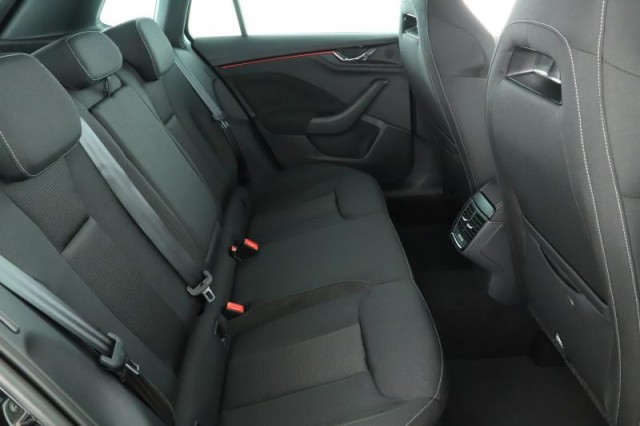 Škoda Kamiq  1.0 TSI Drive