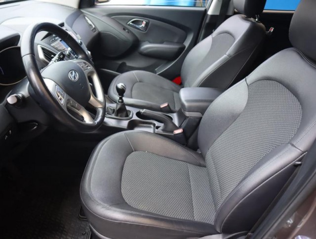 Hyundai ix35  1.6 GDI 