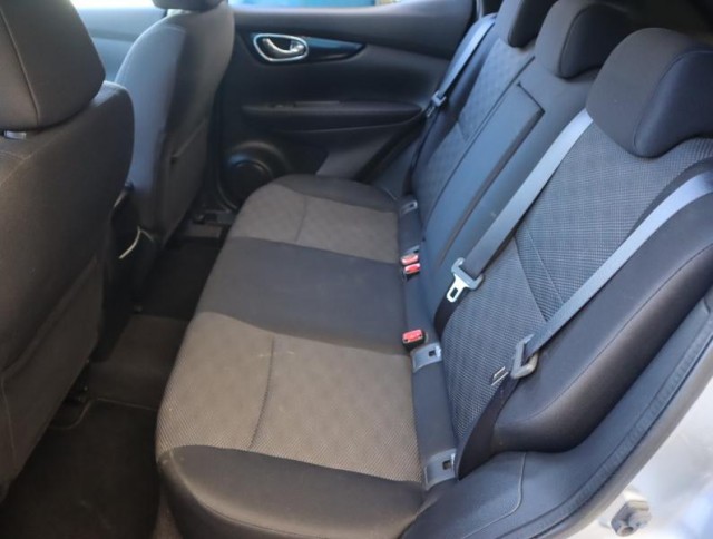 Nissan Qashqai  1.6 DIG-T 