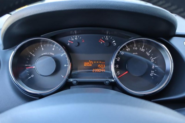 Peugeot 3008  1.6 VTi 