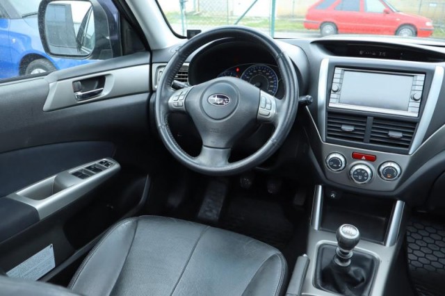 Subaru Forester  2.0 d Classa