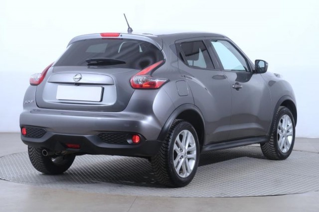 Nissan Juke  1.6 i 