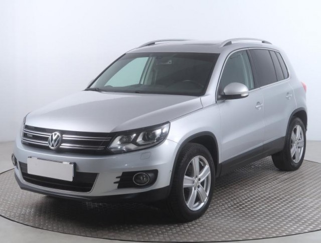 Volkswagen Tiguan  2.0 TDI 