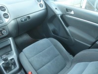 Volkswagen Tiguan  2.0 TDI 