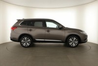 Mitsubishi Outlander  2.0 