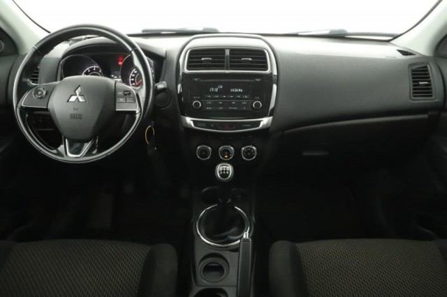 Mitsubishi ASX  1.6 MIVEC 