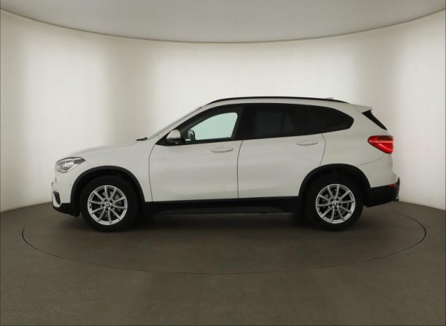 BMW X1  sDrive18i 
