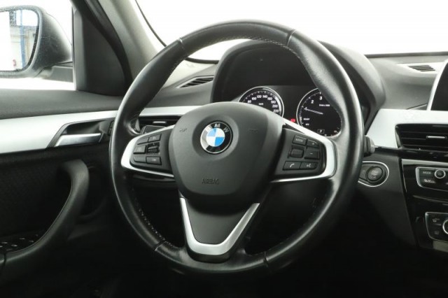 BMW X1  sDrive18i 