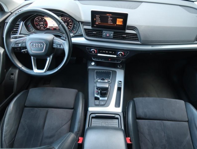 Audi Q5  2.0 TDI 