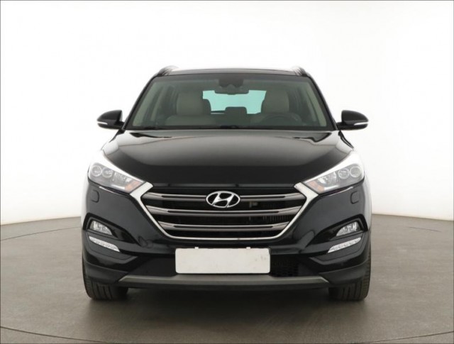 Hyundai Tucson  2.0 CRDi 