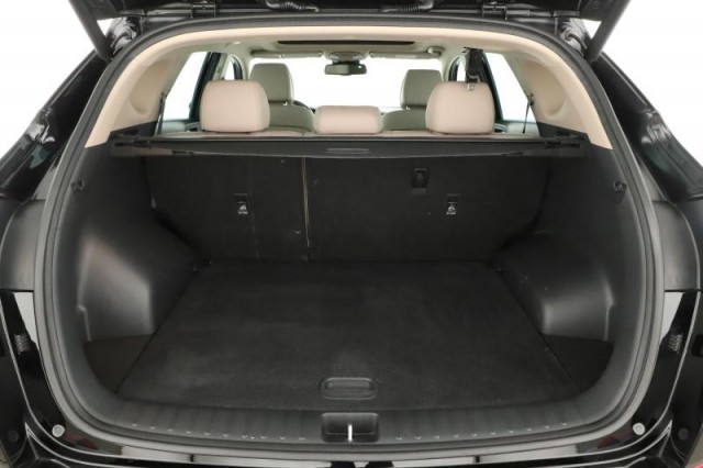 Hyundai Tucson  2.0 CRDi 