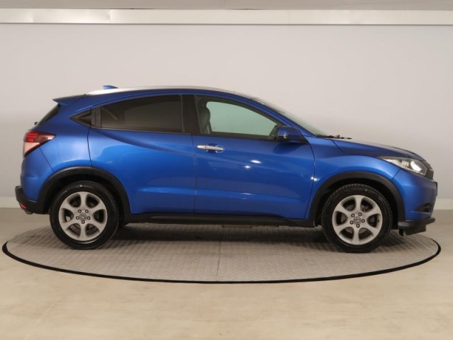 Honda HR-V  1.5 i-VTEC 